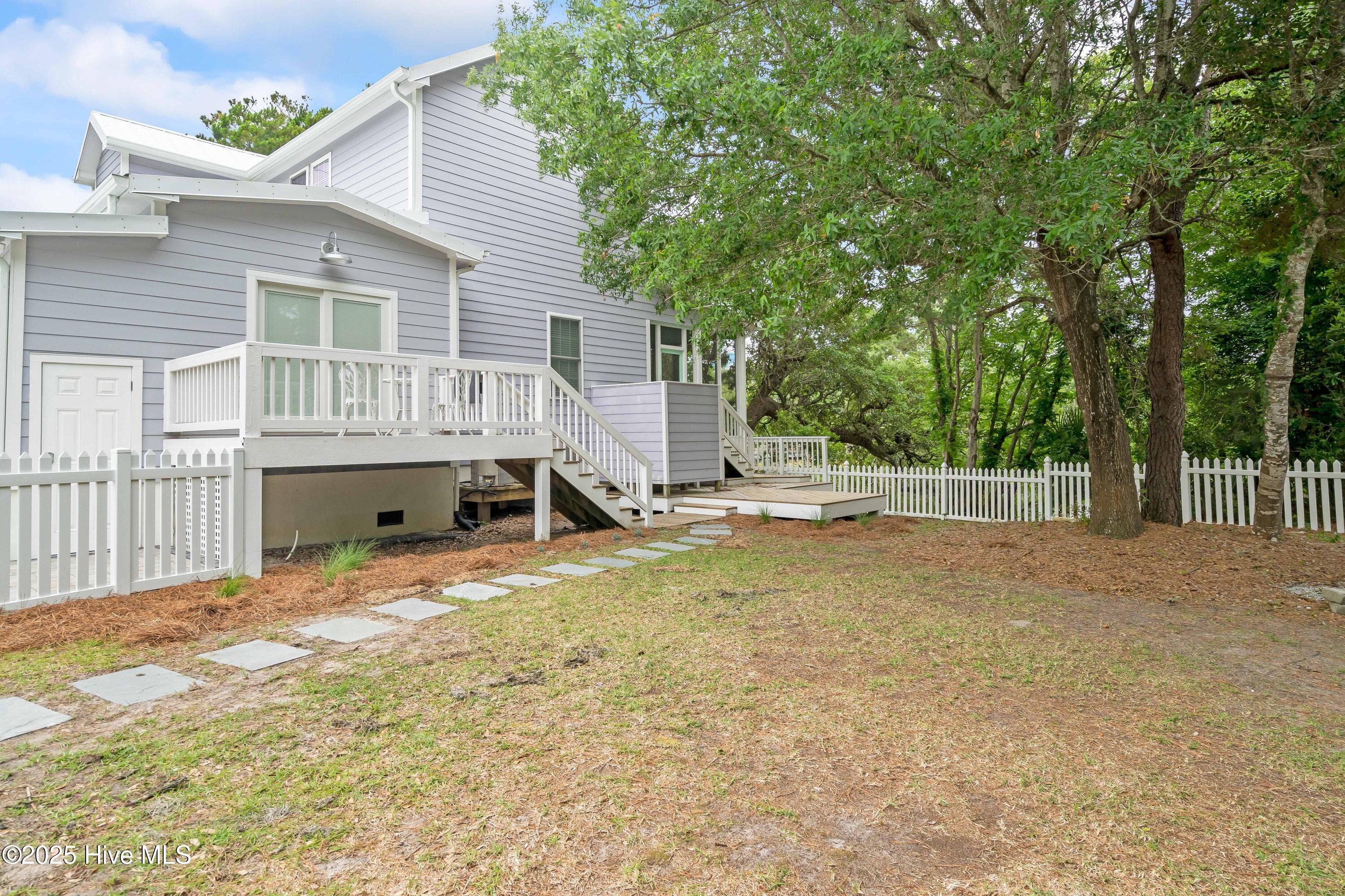 320 Governor Safford Lane Emerald Isle, NC 28594 - Photo 38 of 85 Fenced backyard
