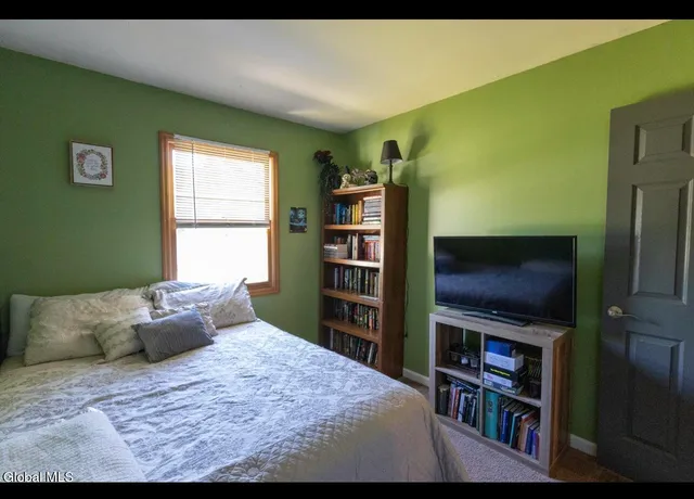 $349,900 | 16 Adirondack Court, Porter Corners, NY 12859