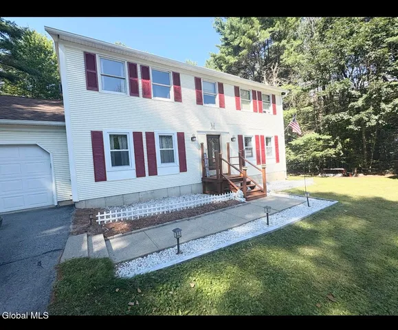 $349,900 | 16 Adirondack Court, Porter Corners, NY 12859