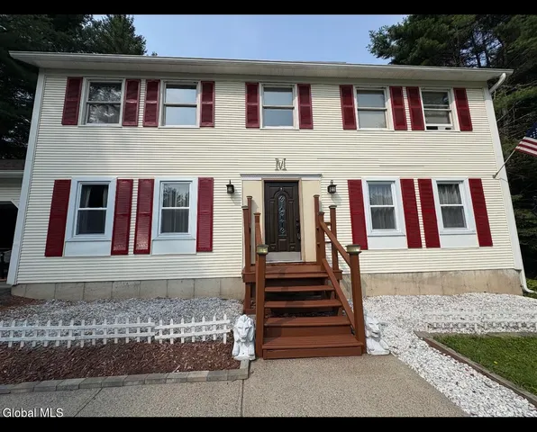 $349,900 | 16 Adirondack Court, Porter Corners, NY 12859