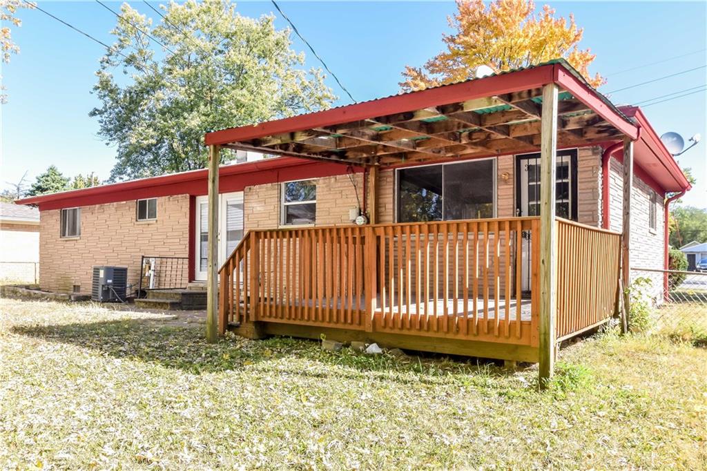 1726 North Audubon Road Indianapolis, IN 46218 - Photo 4 of 39 Gallery Image 4