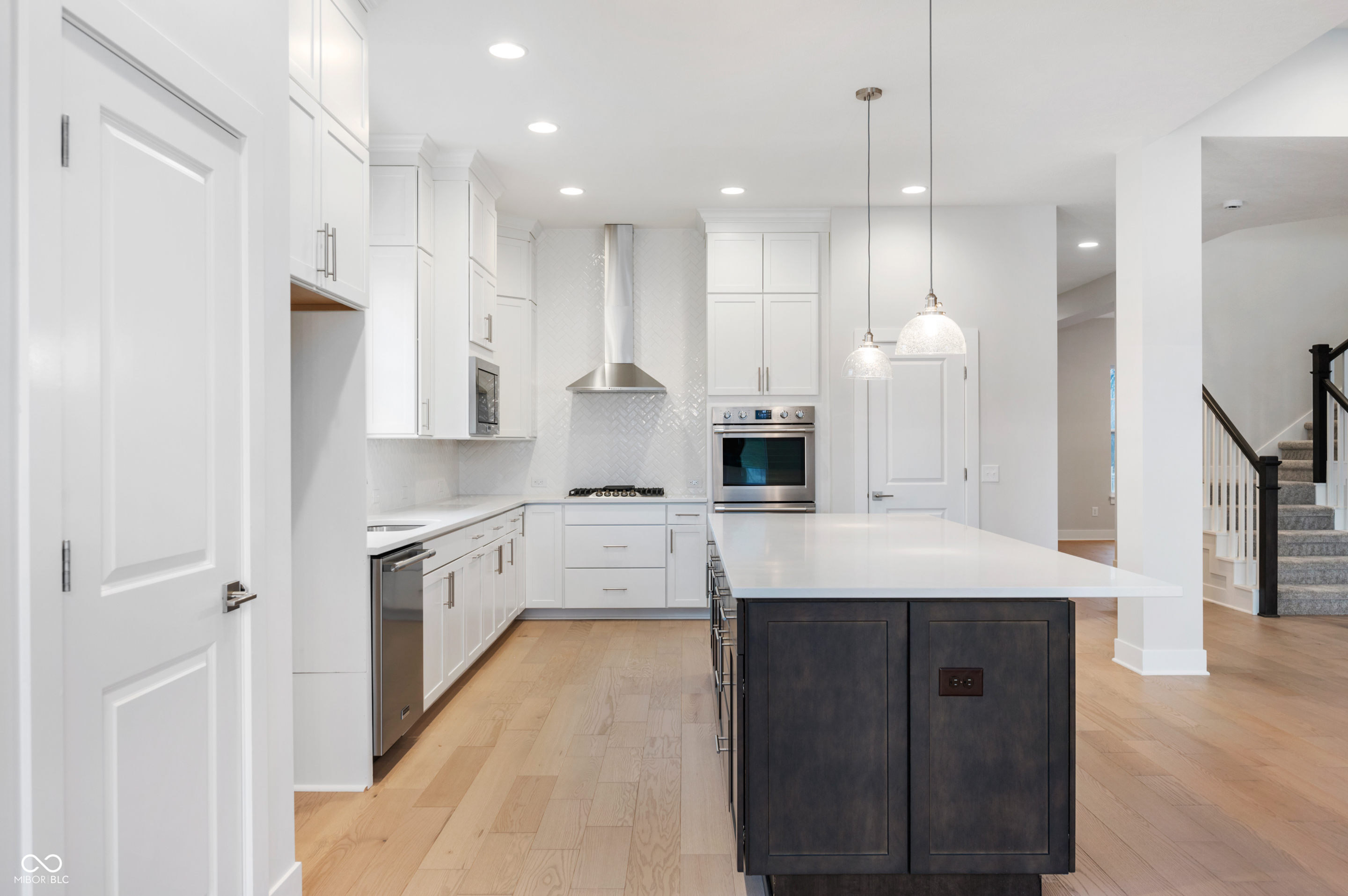 15914 Bellows Avenue Fishers, IN 46040 - Photo 12 of 37