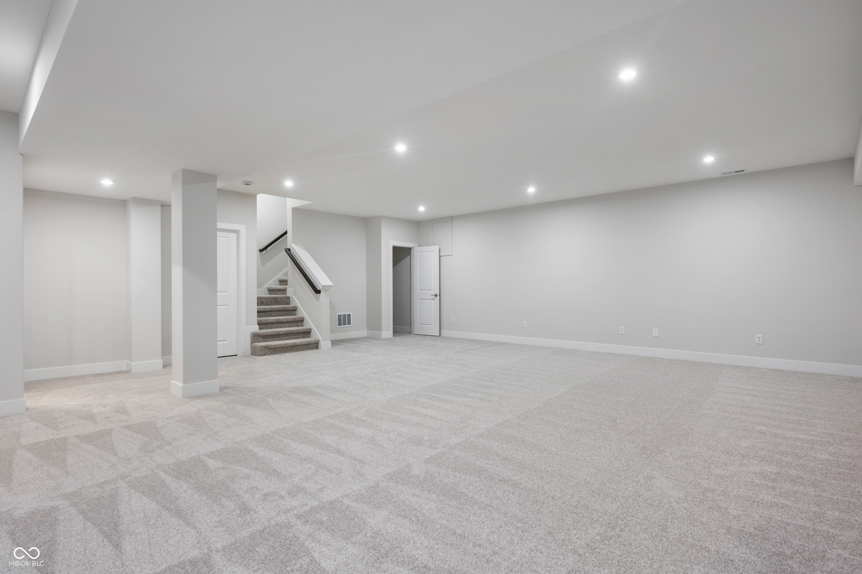 15914 Bellows Avenue Fishers, IN 46040 - Photo 26 of 37