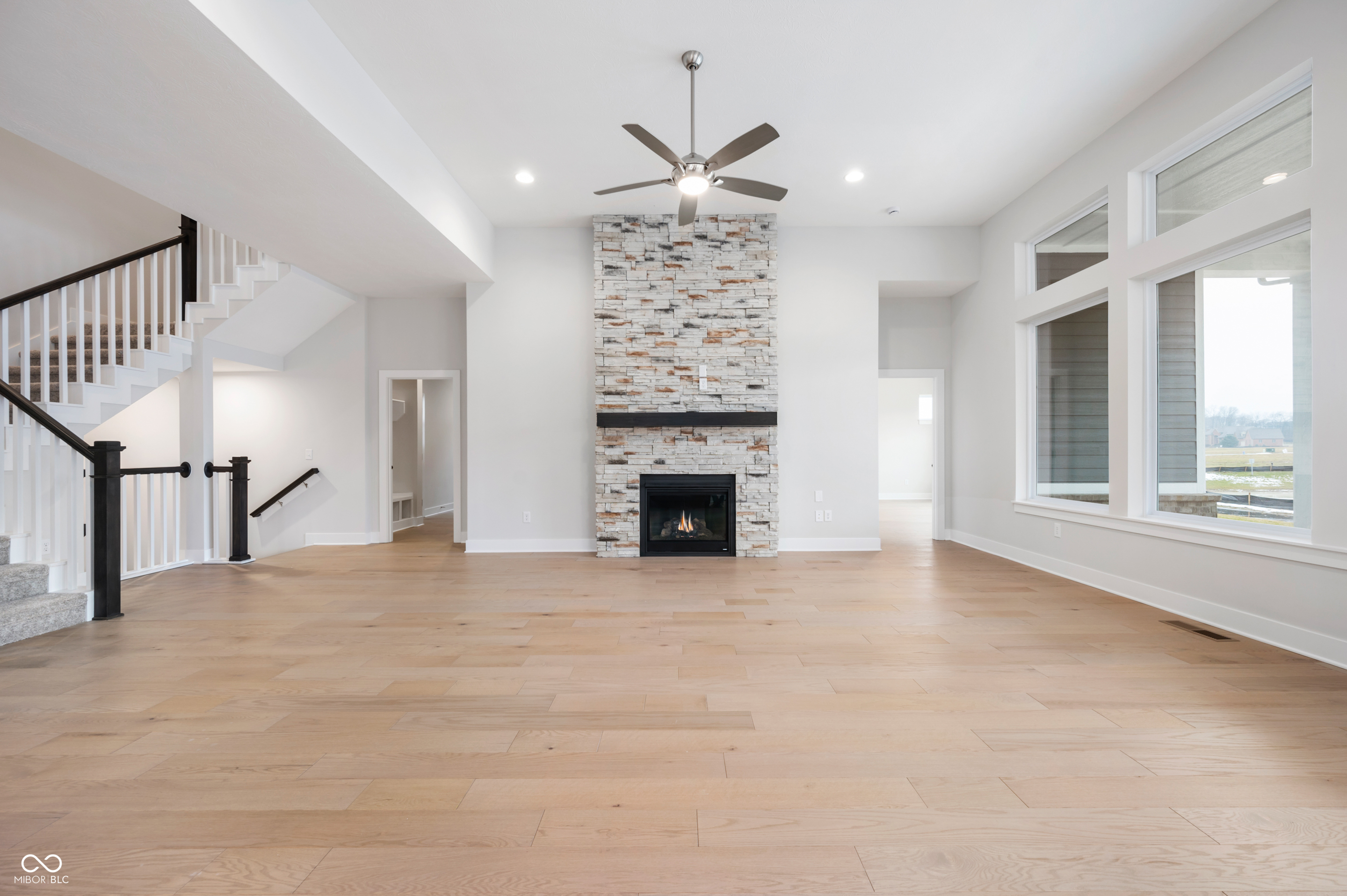 15914 Bellows Avenue Fishers, IN 46040 - Photo 7 of 37