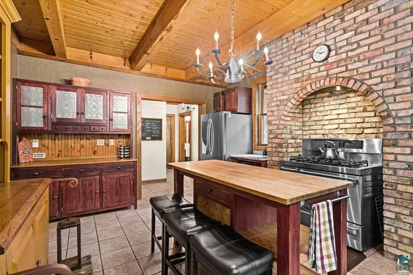 $950,000 | 4822 East Tri Lakes Road, Superior, WI 54880