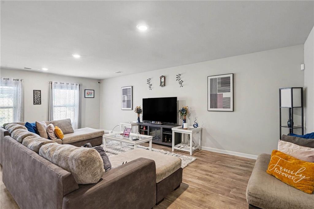 424 Toronto Circle Hampton, GA 30228 - Photo 8 of 31