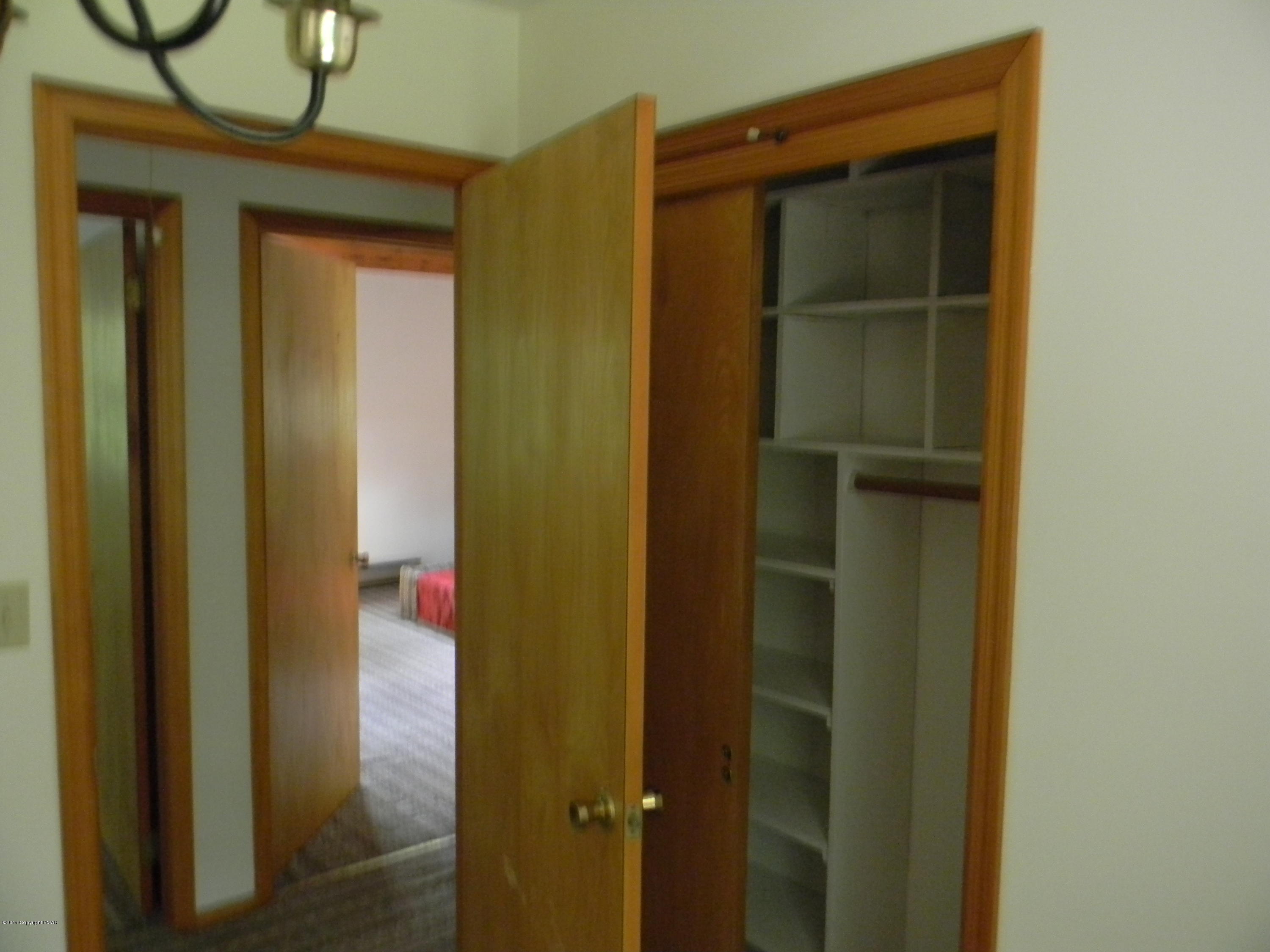 241 Doe Loop Bushkill, PA 18324 - Photo 7 of 47 carpenter built custom closets