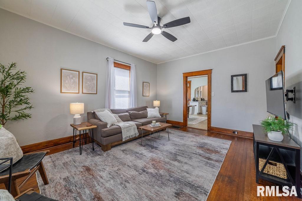 1805 Spring Street Quincy, IL 62301 - Photo 2 of 19 Gallery Image 2