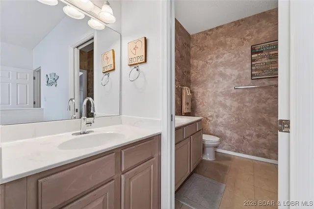 $219,950 | 179 Vintage Drive, Unit 3AB, Lake Ozark, MO 65049