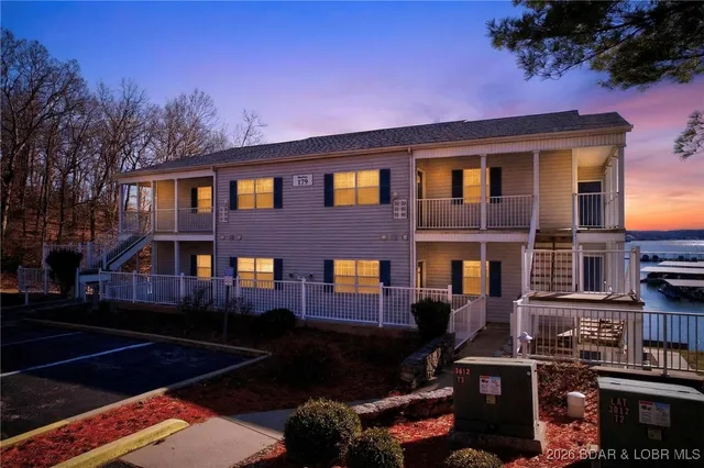 $219,950 | 179 Vintage Drive, Unit 3AB, Lake Ozark, MO 65049