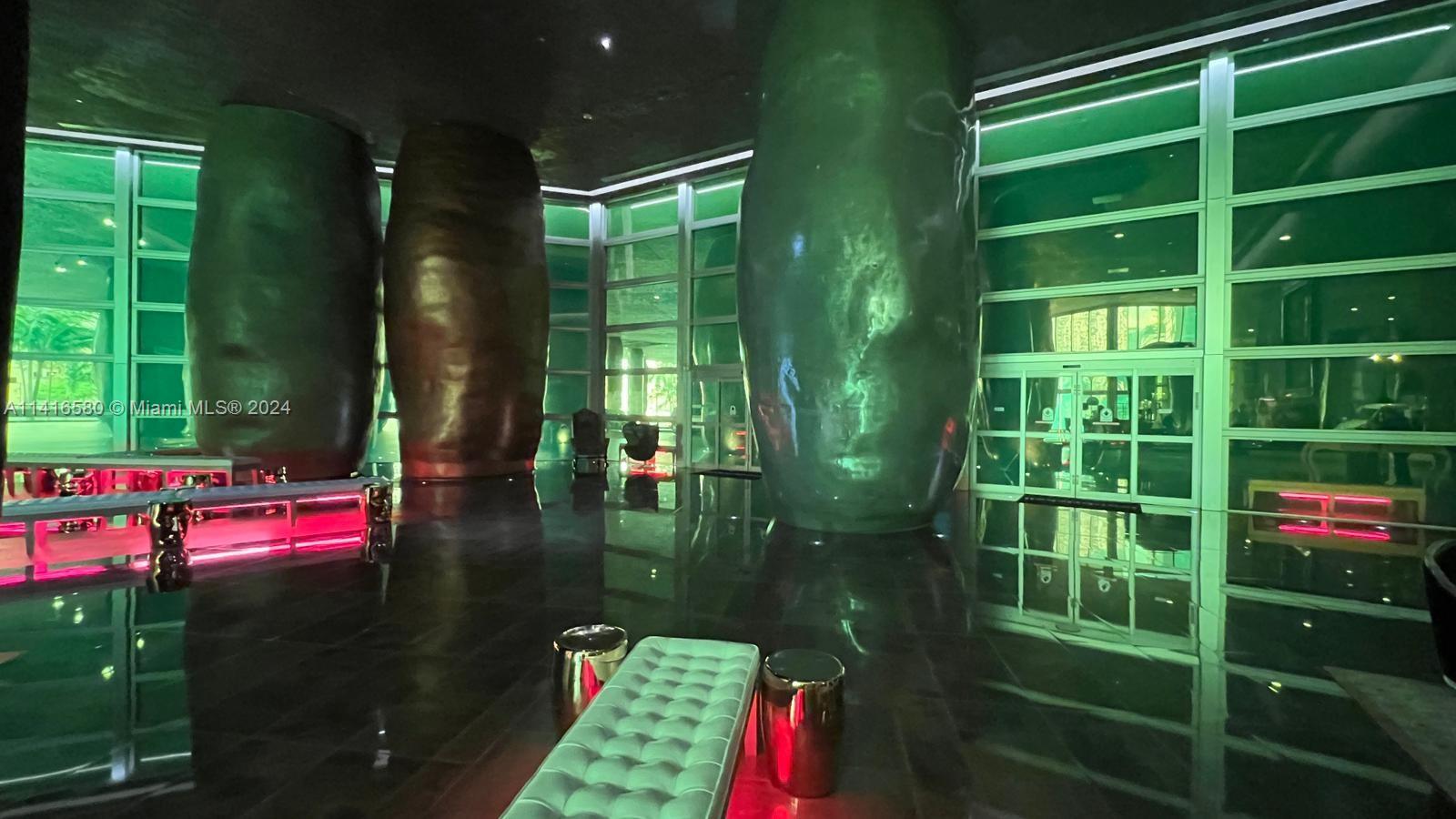 475 Brickell Avenue, Unit 4613 Miami, FL 33131 - Photo 18 of 30