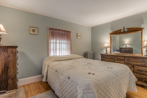 86 Mooreland Road Melrose, MA 02176 - Photo 22 of 30
