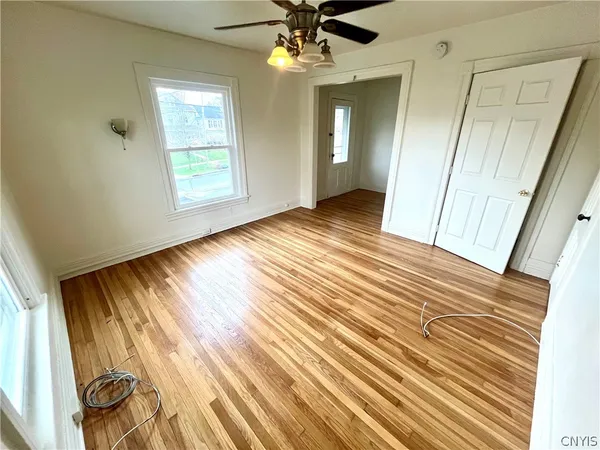 $2,000 | 173 East Genesee Street, Unit 171, Auburn, NY 13021