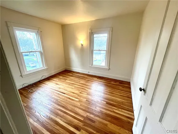 $2,000 | 173 East Genesee Street, Unit 171, Auburn, NY 13021