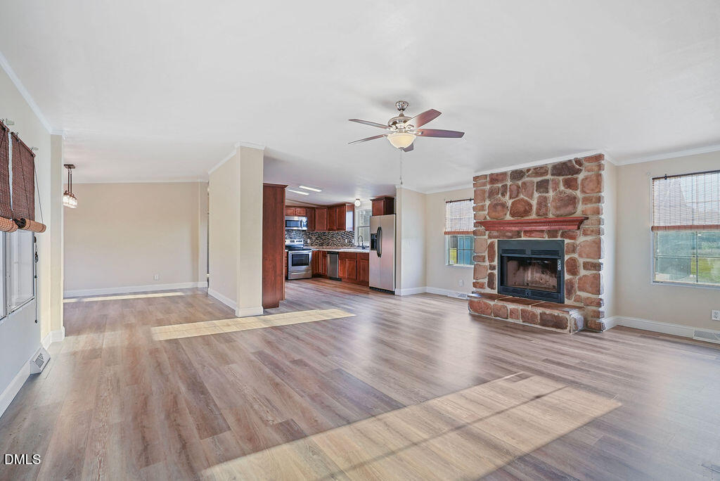 2272 Fields Road Fayetteville, NC 28312 - Photo 8 of 33 sept15-173