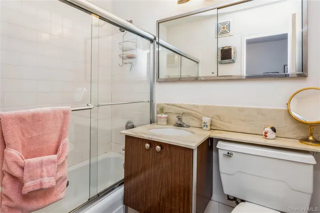 $1,699,000 | 4475 Douglas Avenue | Riverdale