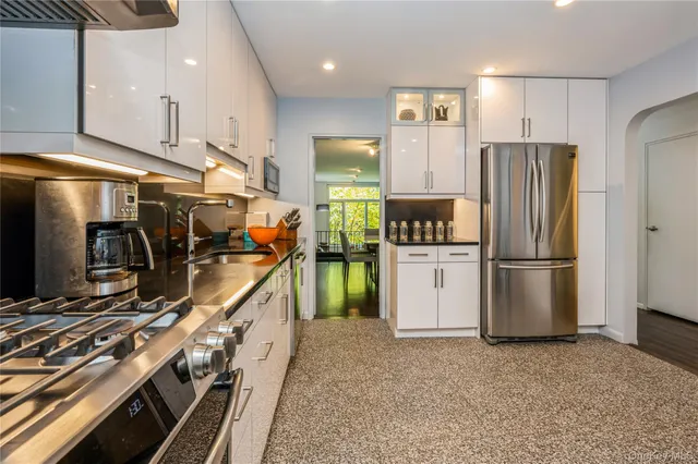 $1,699,000 | 4475 Douglas Avenue | Riverdale