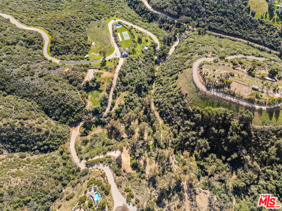 2100 McReynolds Road Malibu, CA 90265 - Photo 11 of 14