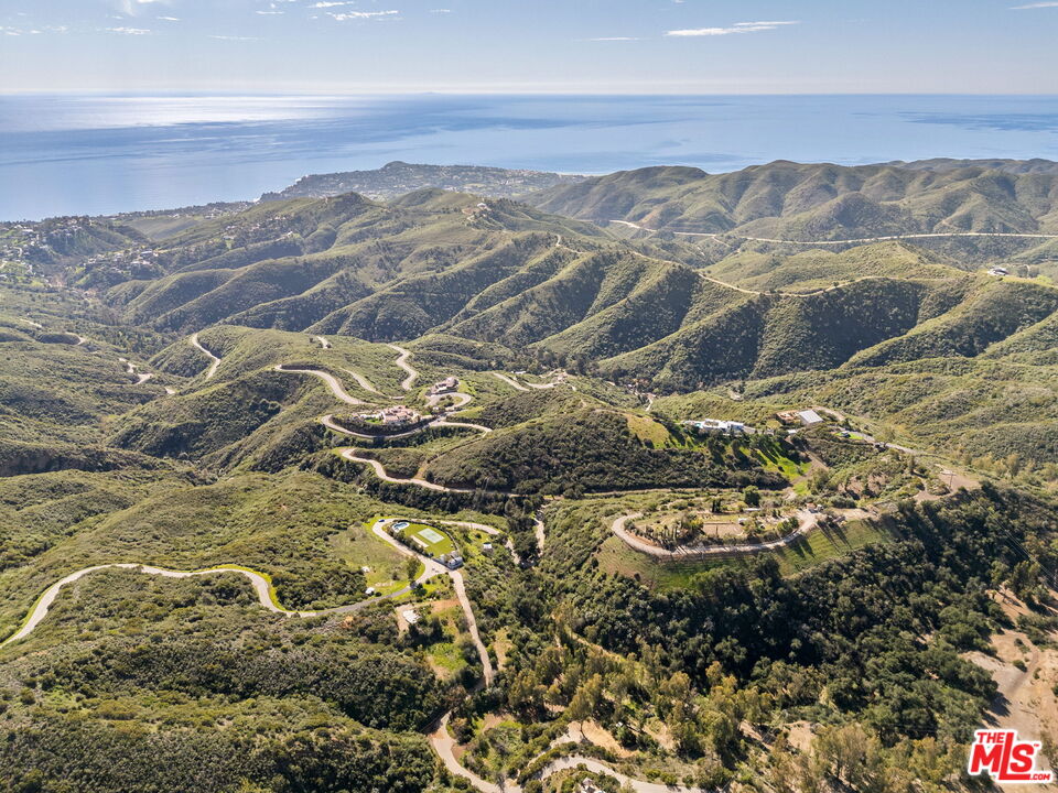 2100 McReynolds Road Malibu, CA 90265 - Photo 4 of 14