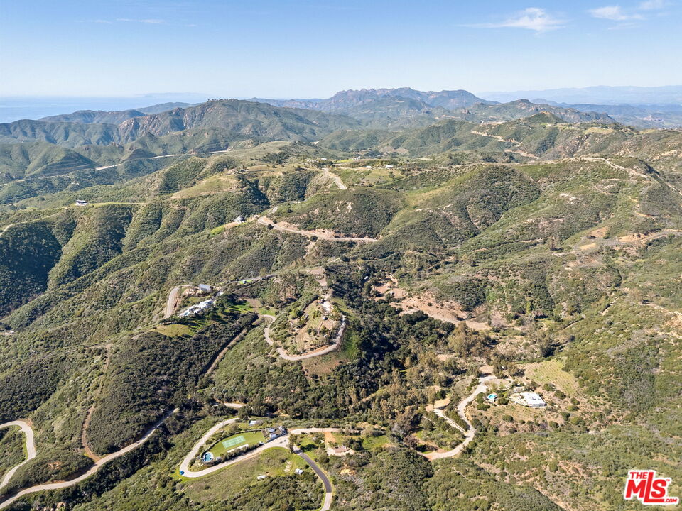 2100 McReynolds Road Malibu, CA 90265 - Photo 6 of 14