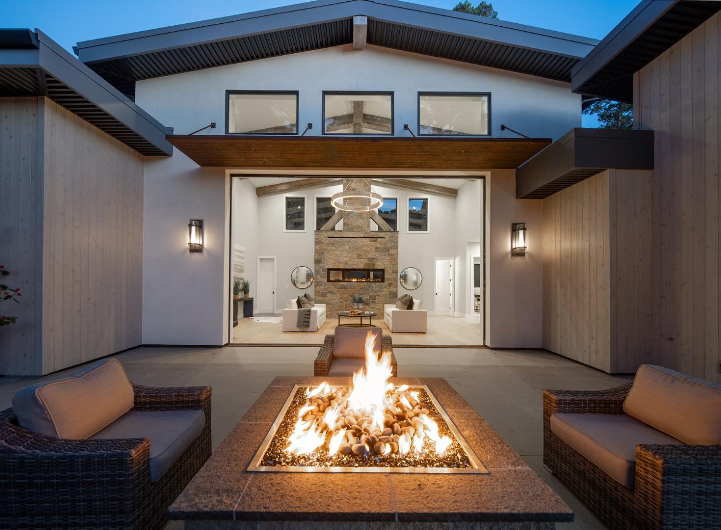 25498 Hatton Road Carmel, CA 93923 - Photo 6 of 42 Gallery Image 6