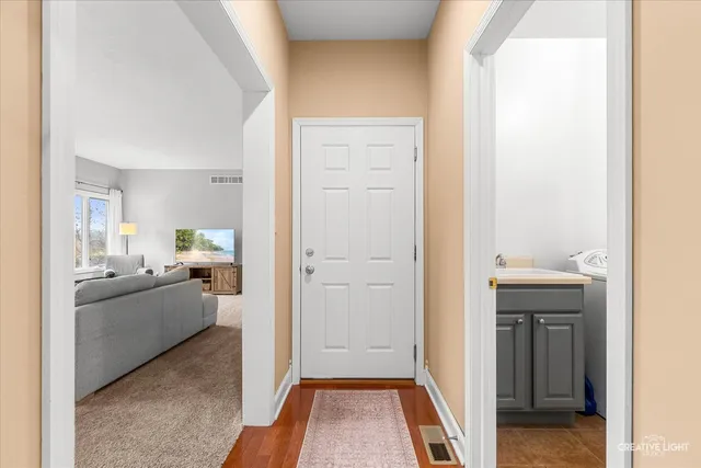 $597,900 | 10167 East Deer Creek Lane, Rochelle, IL 61068