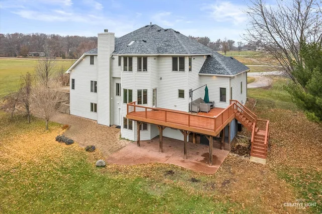 $597,900 | 10167 East Deer Creek Lane, Rochelle, IL 61068