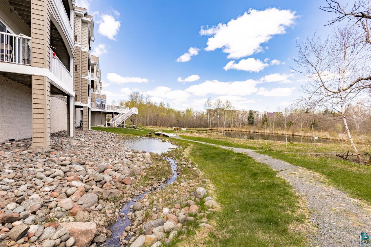4042 Haines Road, Unit 205 Duluth, MN 55811 - Photo 36 of 44