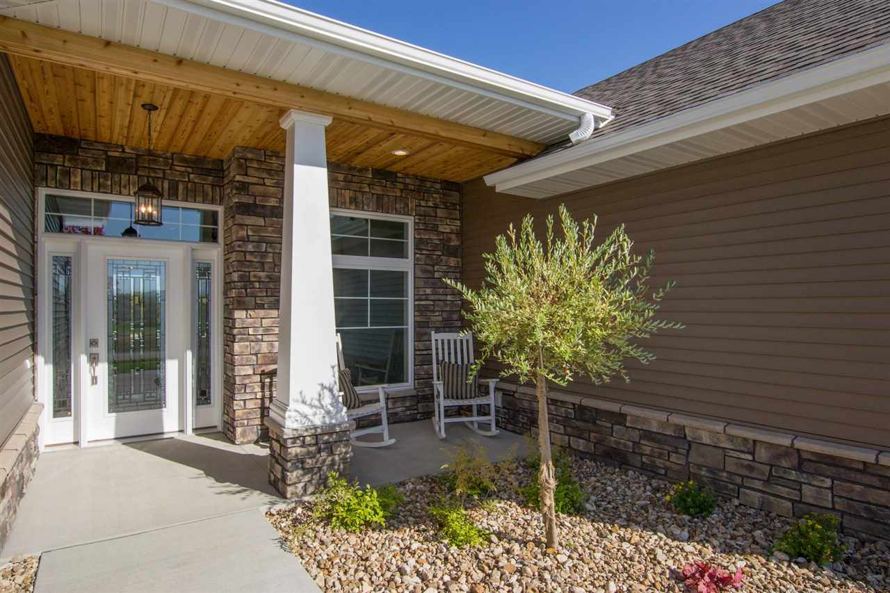 6102 Sanden Road Cedar Rapids, IA 52411 - Photo 2 of 23 Gallery Image 2