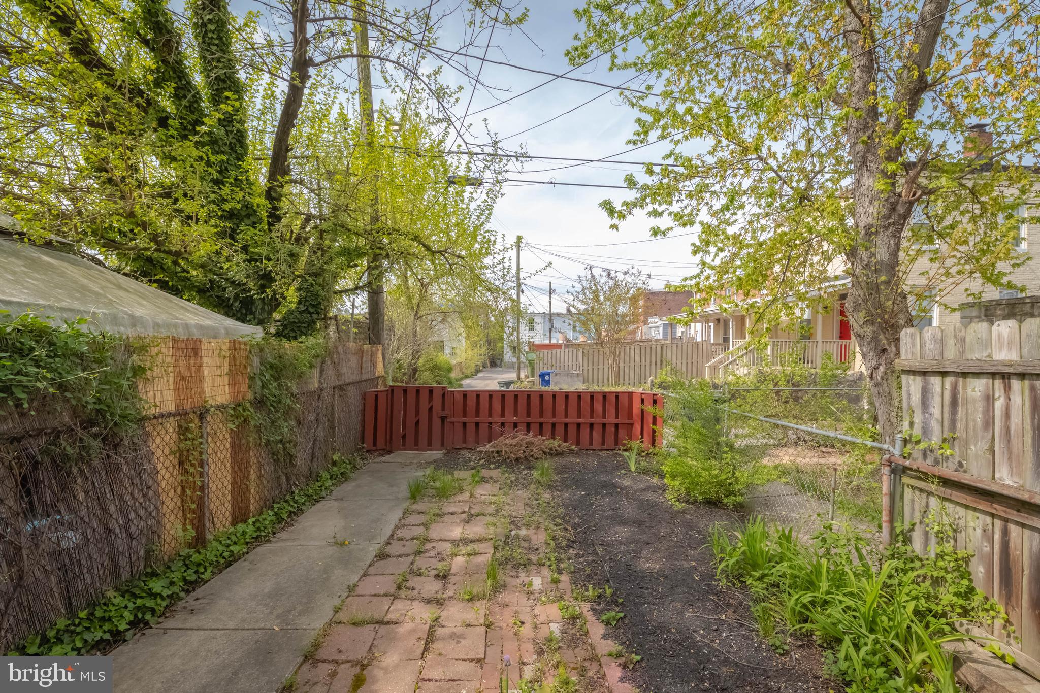 2811 Mayfield Avenue Baltimore, MD 21213 - Photo 5 of 5