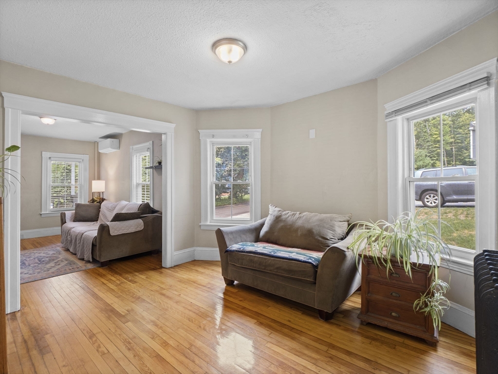335 Granite Street Worcester, MA 01607 - Photo 11 of 32 Gallery Image 11