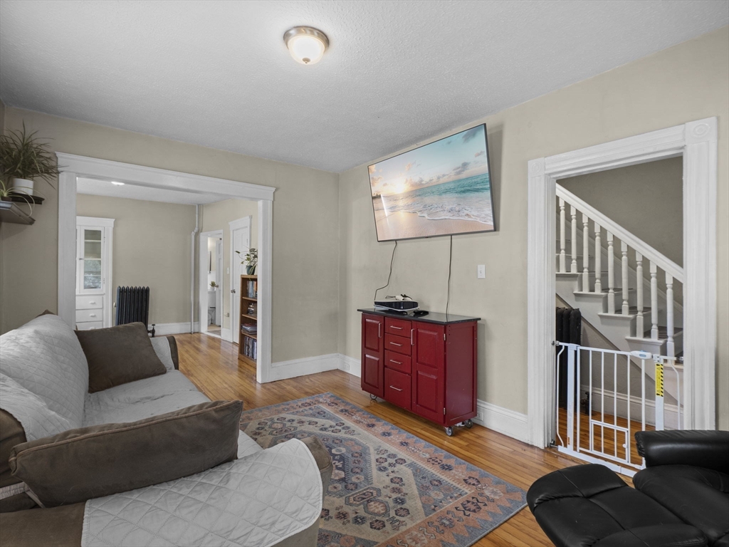 335 Granite Street Worcester, MA 01607 - Photo 4 of 32 Gallery Image 4