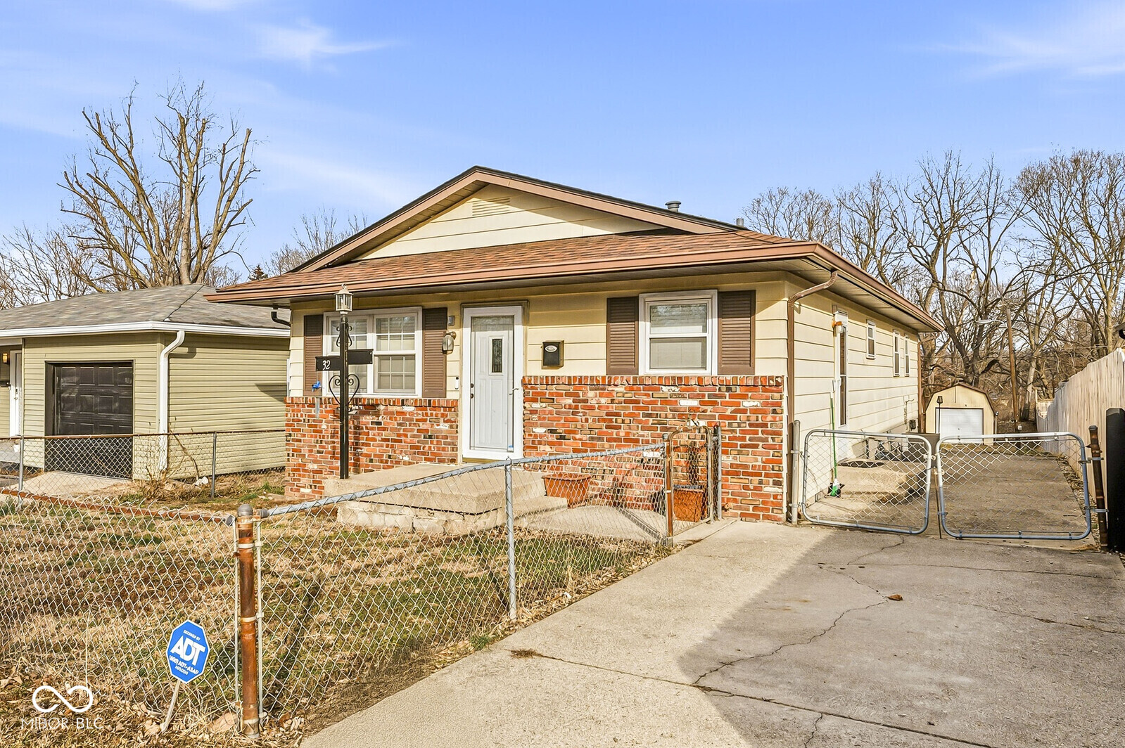 32 Bakemeyer Street Indianapolis, IN 46225 - Photo 2 of 25