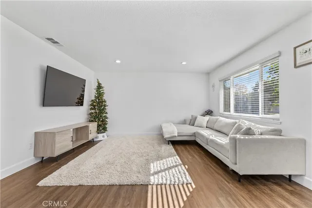 $450,000 | 2451 College La, La Verne, CA 91750