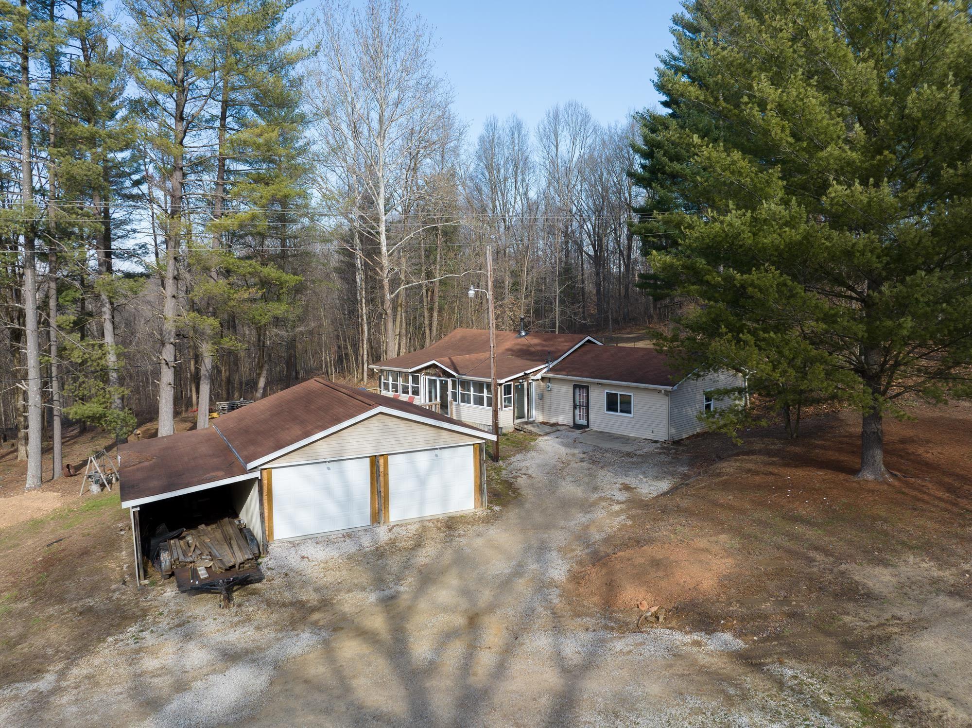 12747 High Gap Rd Shoals Shoals, IN 47581 - Photo 3 of 35