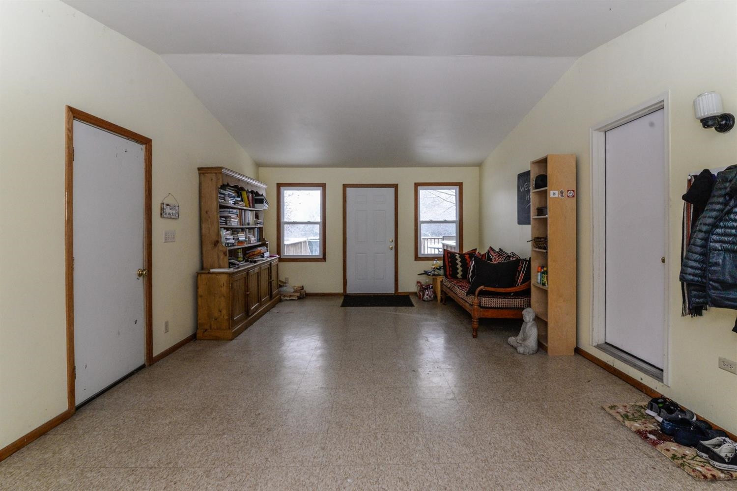 757 Country Road Ann Arbor, MI 48103 - Photo 19 of 38 Photo 19