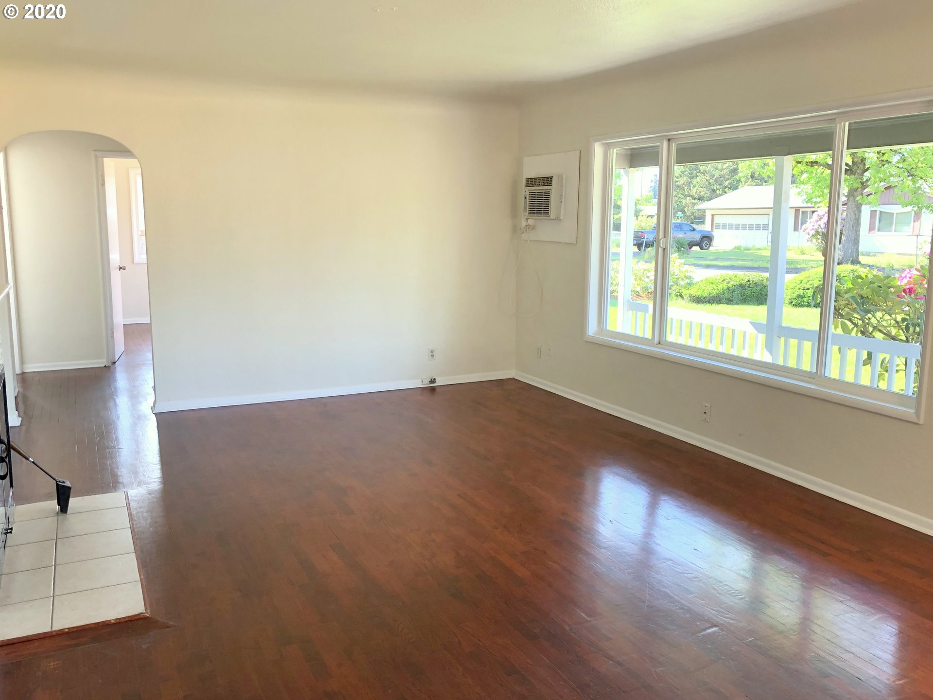 1121 Darlene Avenue Springfield, OR 97477 - Photo 5 of 28