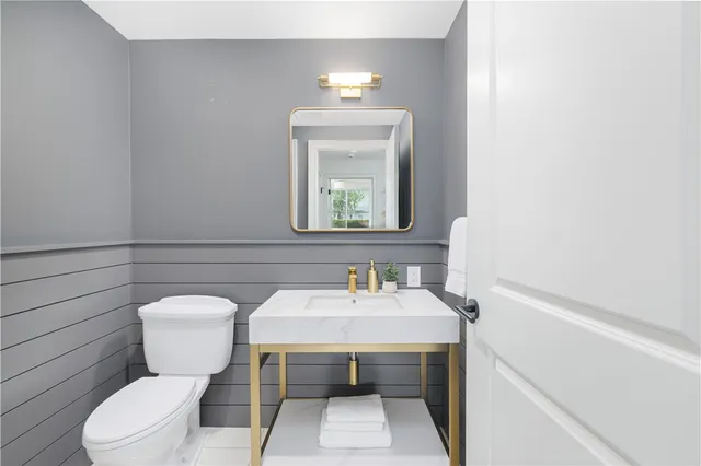 $675,000 | 1 Tower Drive, Unit 101, Portsmouth, RI 02871