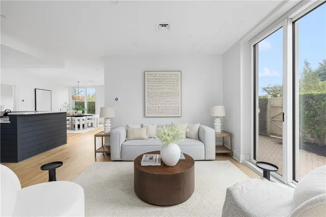 $675,000 | 1 Tower Drive, Unit 101, Portsmouth, RI 02871