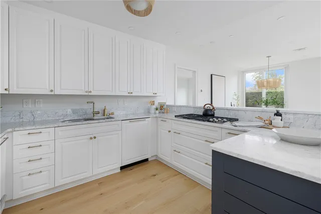 $675,000 | 1 Tower Drive, Unit 101, Portsmouth, RI 02871