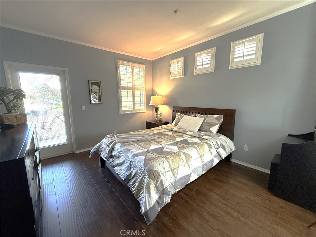 44780 Adam Temecula, CA 92592 - Photo 24 of 42 Primary bedroom ensuite with lani access
