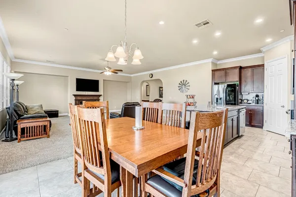 $699,777 | 3255 Roberts Avenue, Clovis, CA 93619