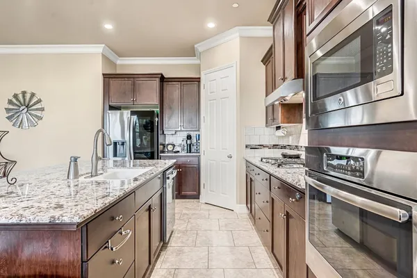 $699,777 | 3255 Roberts Avenue, Clovis, CA 93619