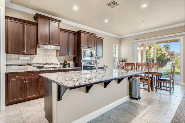 $699,777 | 3255 Roberts Avenue, Clovis, CA 93619