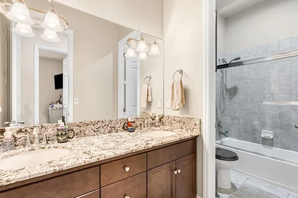 $699,777 | 3255 Roberts Avenue, Clovis, CA 93619