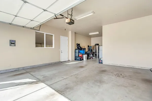 $699,777 | 3255 Roberts Avenue, Clovis, CA 93619