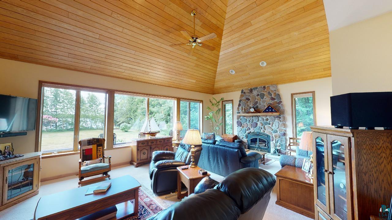 1084 Devil Track Road Grand Marais, MN 55604 - Photo 16 of 49 Gallery Image 16