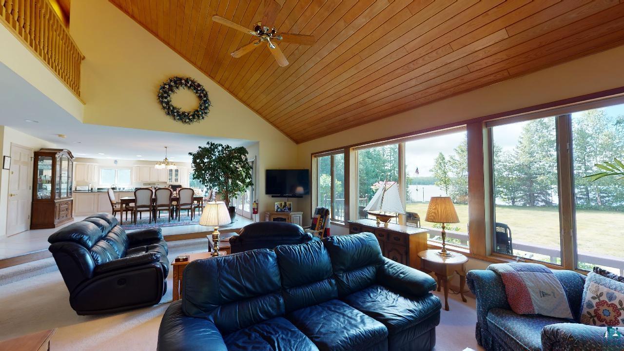 1084 Devil Track Road Grand Marais, MN 55604 - Photo 19 of 49 Gallery Image 19