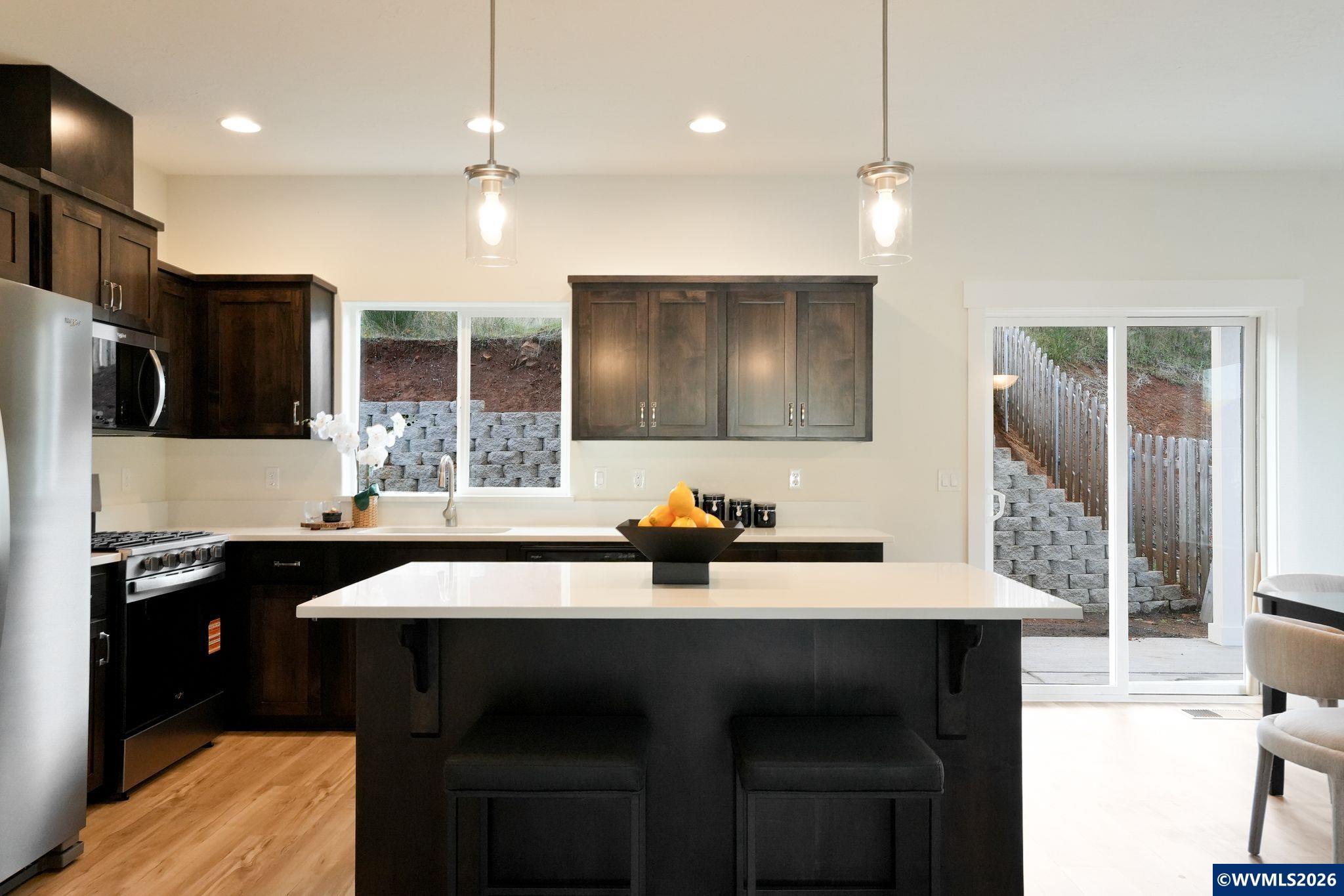 5675 Jeremy Vly Road Southeast Salem, OR 97306 - Photo 13 of 34