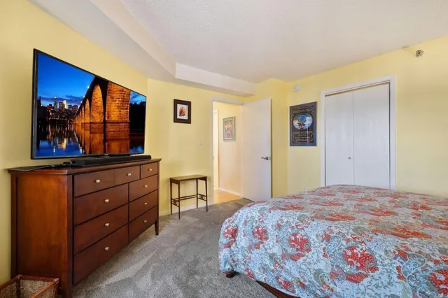 $199,900 | 20 Northeast 2nd Street, Unit P504, Minneapolis, MN 55413